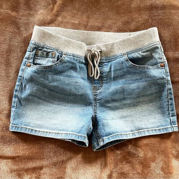 Justice Blue and Gray Jean Shorts with Distressed Details and Pockets Size 12 - Picture 1 of 5